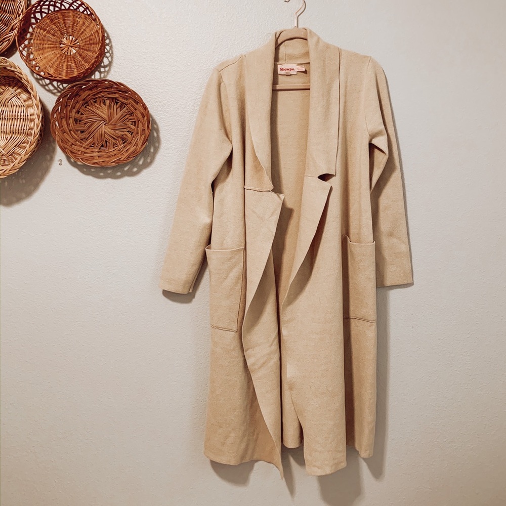 Around the world coat in beige, new with no tags